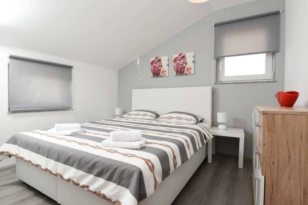 Apartments Trampi Marinici  Ngoại thất bức ảnh